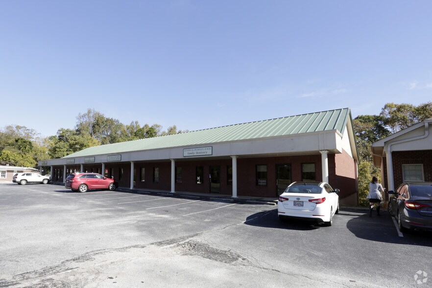 More Photos Of 1080 Us-441-br Hwy, Demorest Office For Lease