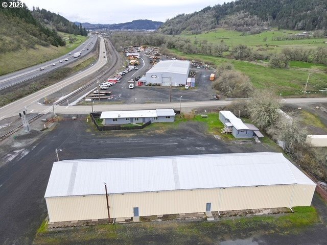 More Photos Of 121 Deady Crossing Rd, Sutherlin Warehouse For Sale