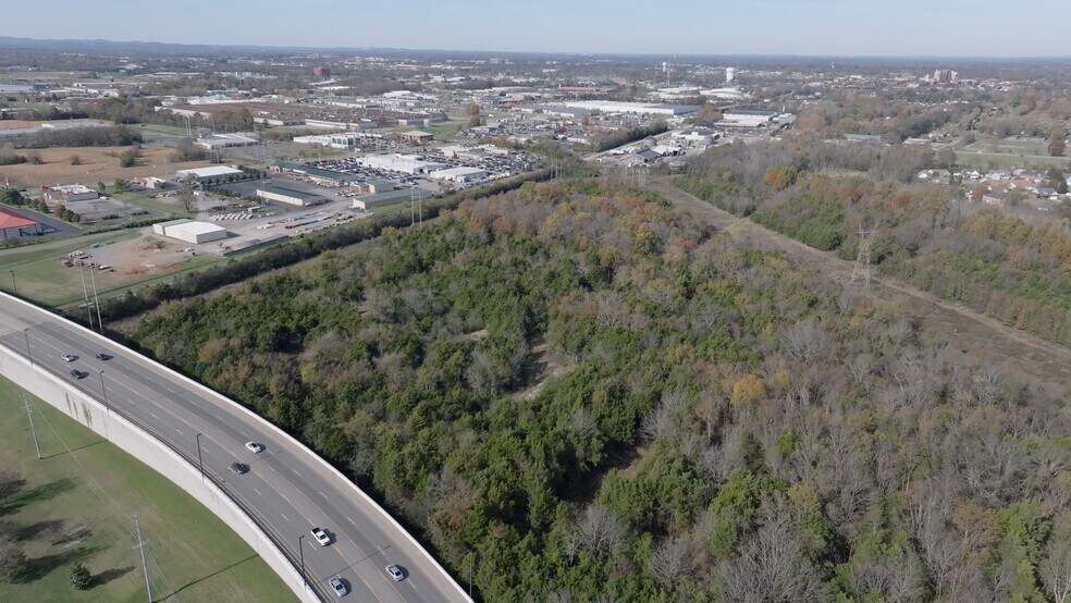 More Photos Of 315 W Rutherford Blvd, Murfreesboro Unknown For Lease