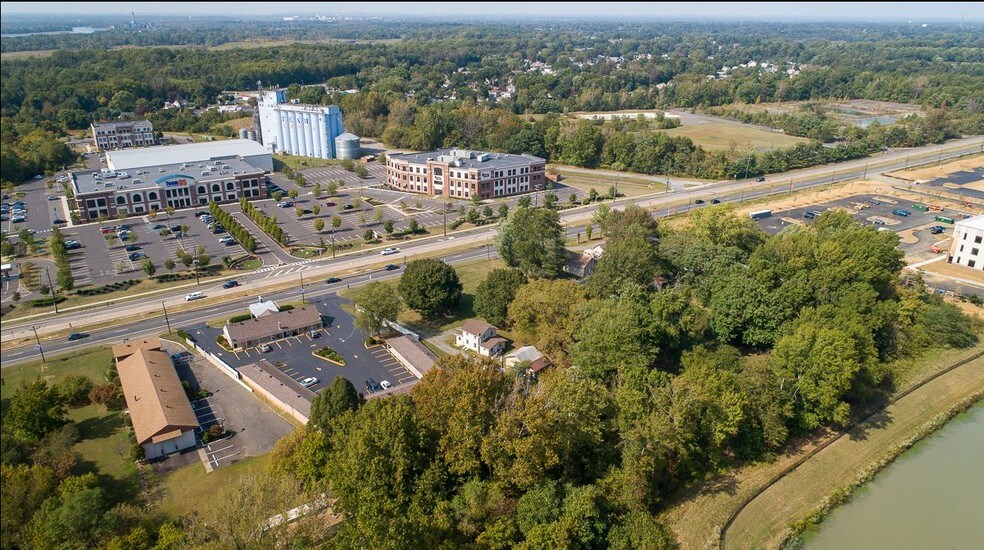 More Photos Of 133 Route 130, Bordentown Freestanding For Sale