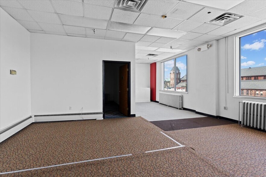 More Photos Of 541 Wyoming Ave, Scranton Office For Lease