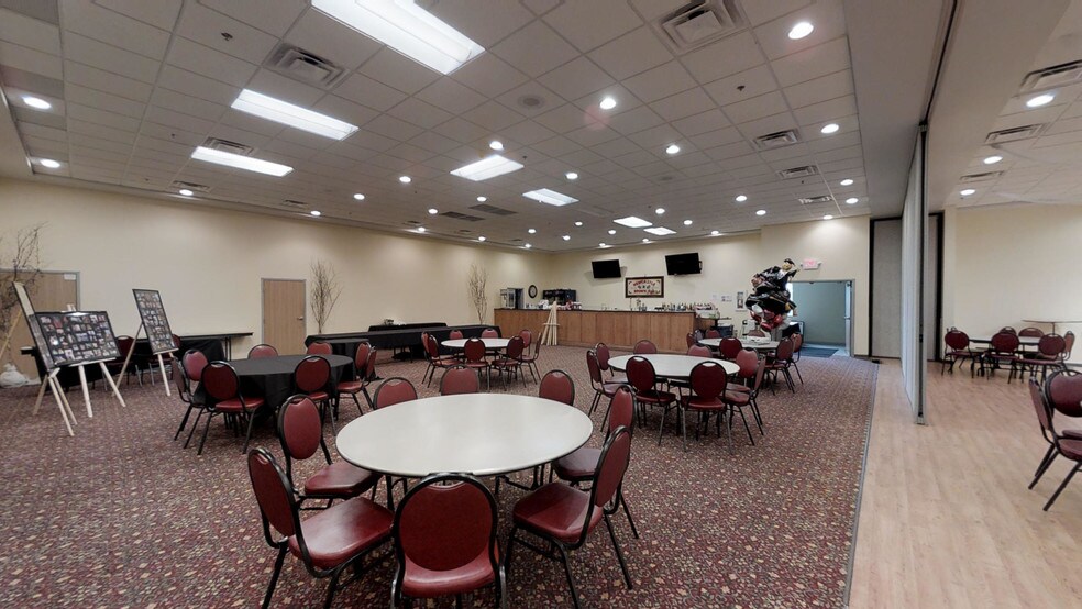 More Photos Of 960 2nd St NW, Aitkin Hotel For Sale