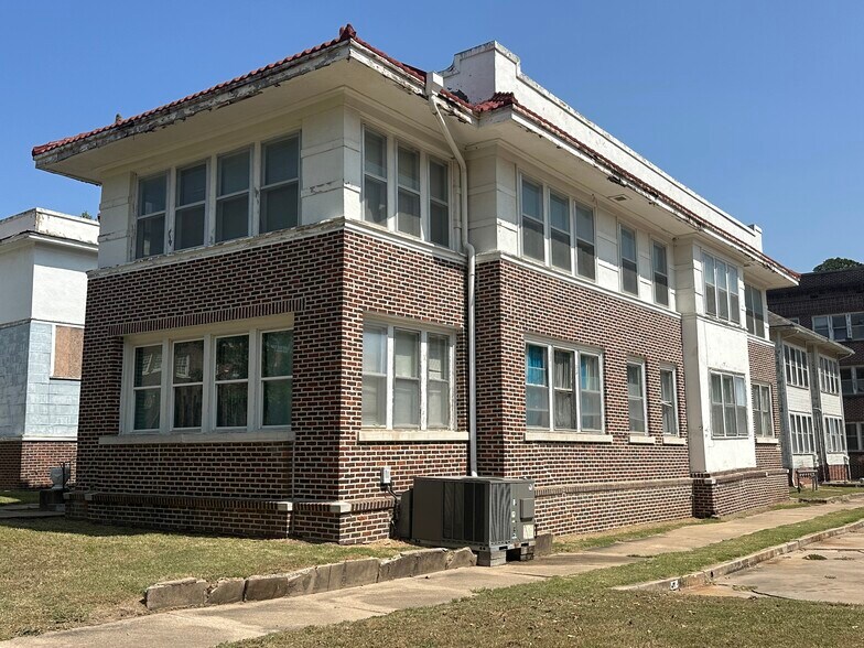 More Photos Of 320 S Morton Ave, Okmulgee Apartments For Sale