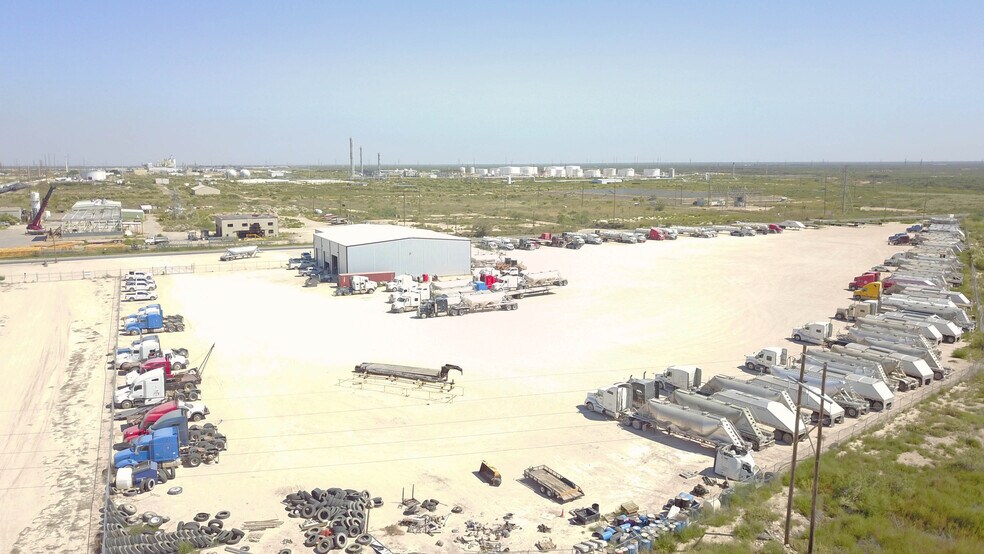 More Photos Of 2250 Dixie Blvd, Odessa Industrial For Sale