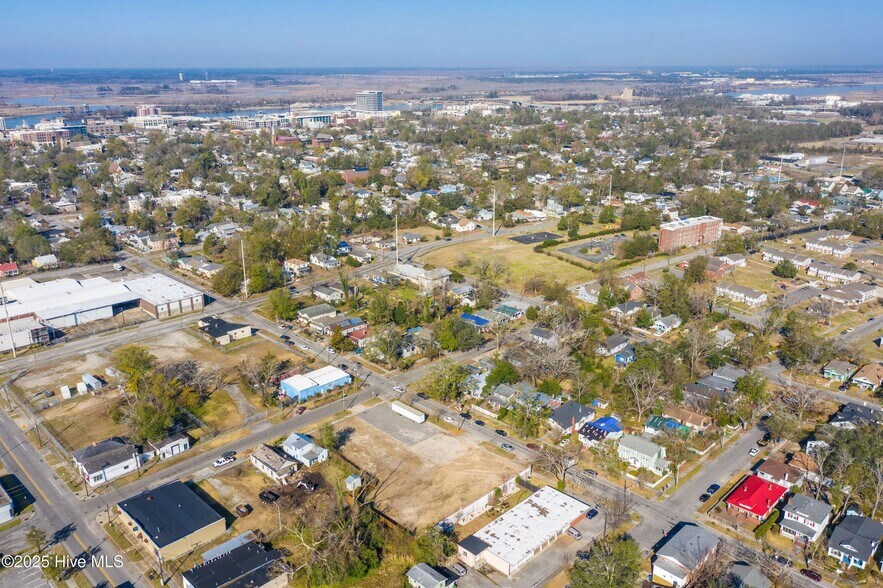 More Photos Of 1102 Chestnut St, Wilmington Land For Sale