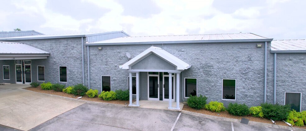 Primary Photo Of 7104 Lebanon Rd, Mount Juliet Warehouse For Lease