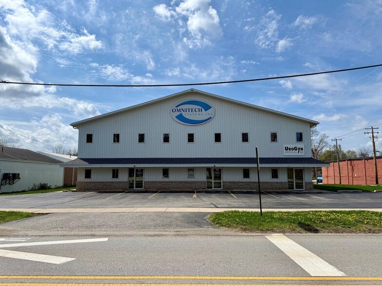 Primary Photo Of 450 Campbell St, Valparaiso Service For Lease