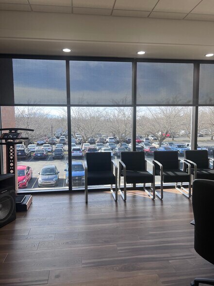 More Photos Of 500-560 E Timpanogos Cir, Orem Coworking Space