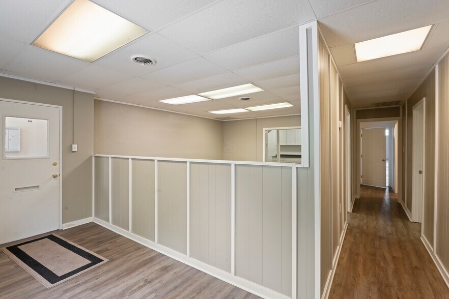 More Photos Of 414 E Lincoln Ave, Mc Donald Warehouse For Sale