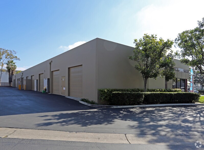 More Photos Of 17145 Von Karman Ave, Irvine Light Manufacturing For Lease