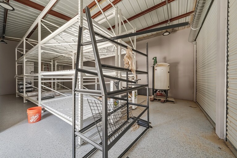 More Photos Of 2830 S Old Hwy 80, Buckeye Refrigeration Cold Storage For Lease