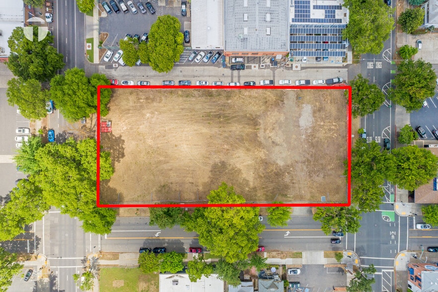 More Photos Of 905 S St, Sacramento Apartments For Sale