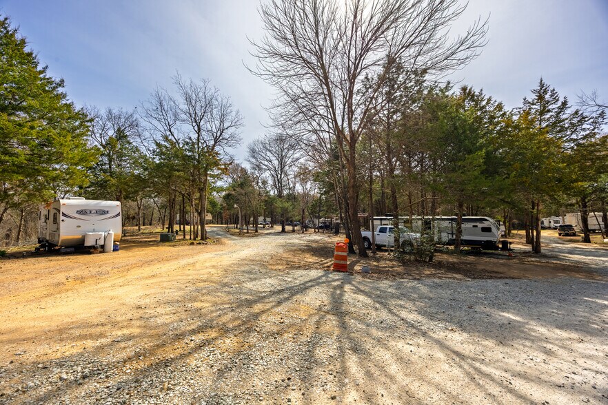 More Photos Of 5300 OK Highway 22 W, Tishomingo Manufactured Housing Mobile Home Park For Sale