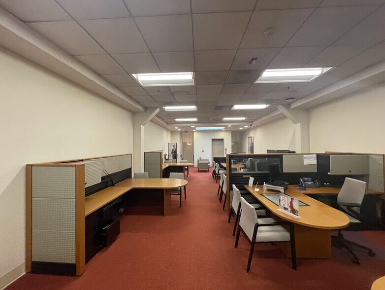 More Photos Of 445 Powell St, San Francisco Bank For Sale