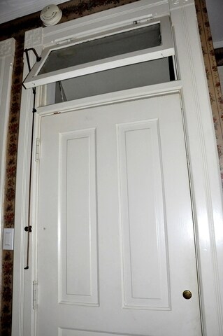 More Photos Of 208 N Park St, Streator Storefront Retail Residential For Sale
