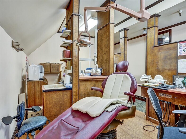 More Photos Of 2250 Union St, San Francisco Storefront Retail Office For Lease