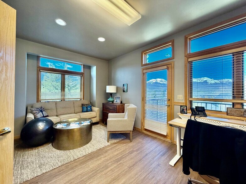 More Photos Of 352 Lake Dillon Dr, Dillon Office For Sale