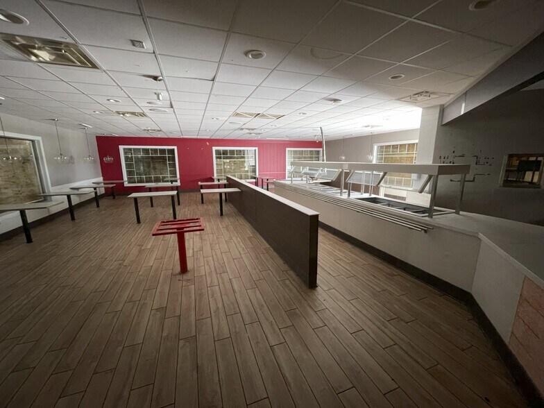 More Photos Of 2235 Burton Ln, Martinsville Fast Food For Lease