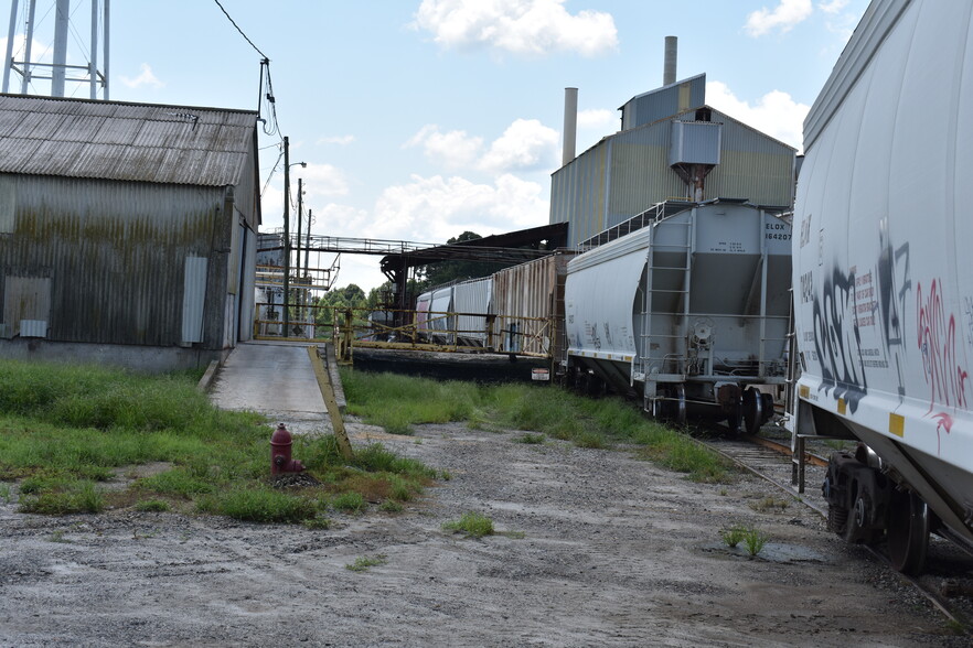 More Photos Of 2582 Salisbury Hwy, Statesville Manufacturing For Sale