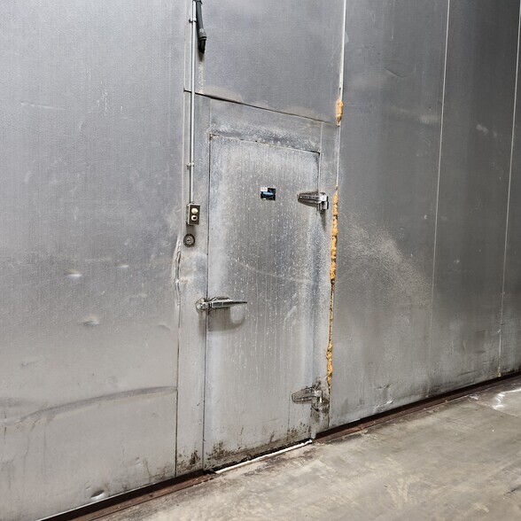 More Photos Of 3424 Valley Ave SW, Decatur Warehouse For Sale