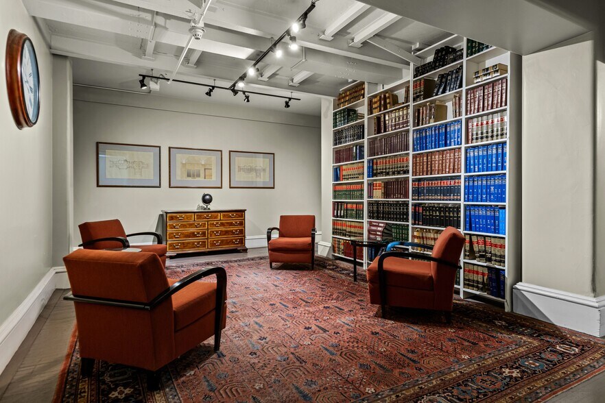 More Photos Of 730 17th St, Denver Office For Sale