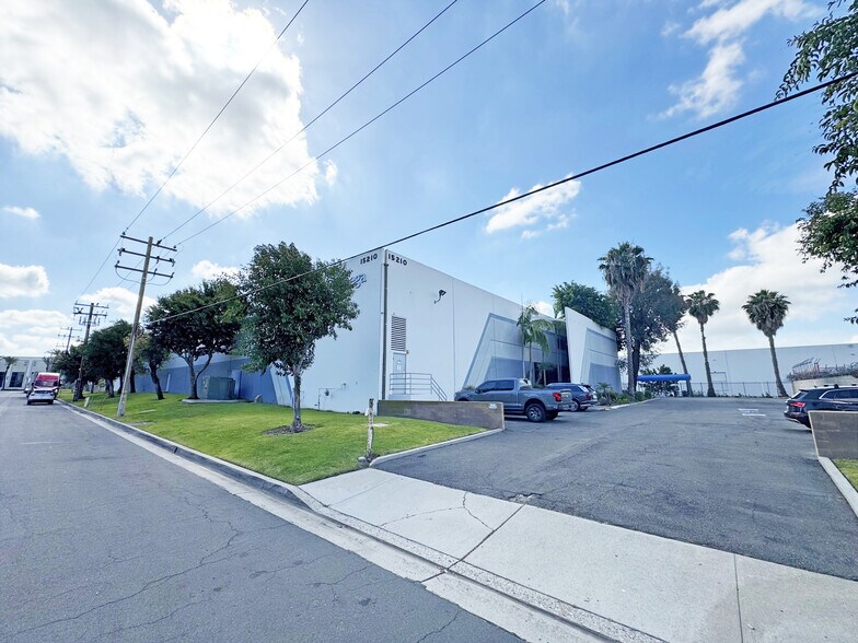Primary Photo Of 15210 Desman Rd, La Mirada Manufacturing For Lease