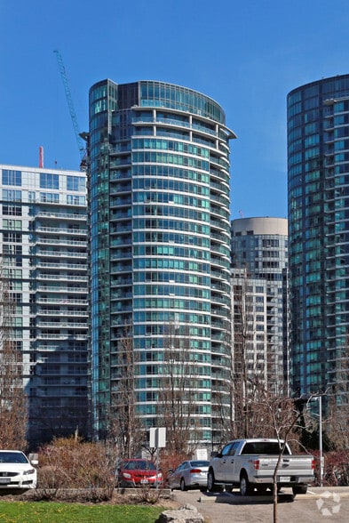 More Photos Of 12 Blue Jays Way, Toronto Apartments For Lease