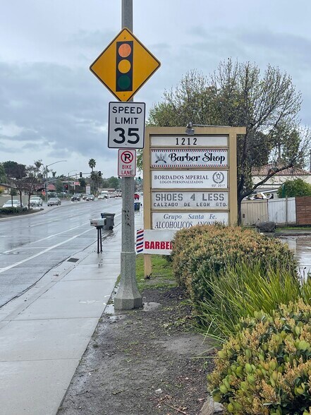 More Photos Of 1212 N Santa Fe Ave, Vista Freestanding For Lease