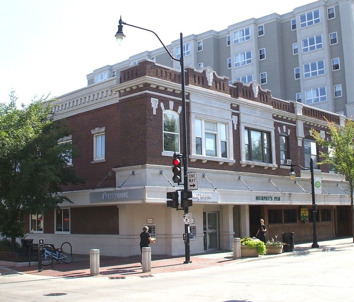 Primary Photo Of 602 E Green St, Champaign Storefront Retail Office For Lease