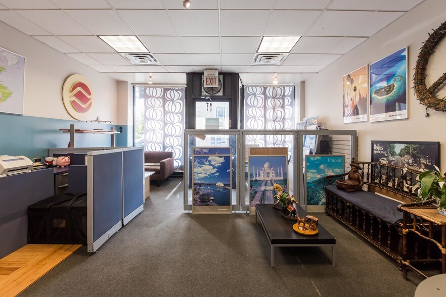 More Photos Of 1338-1346 W Irving Park Rd, Chicago Apartments For Lease