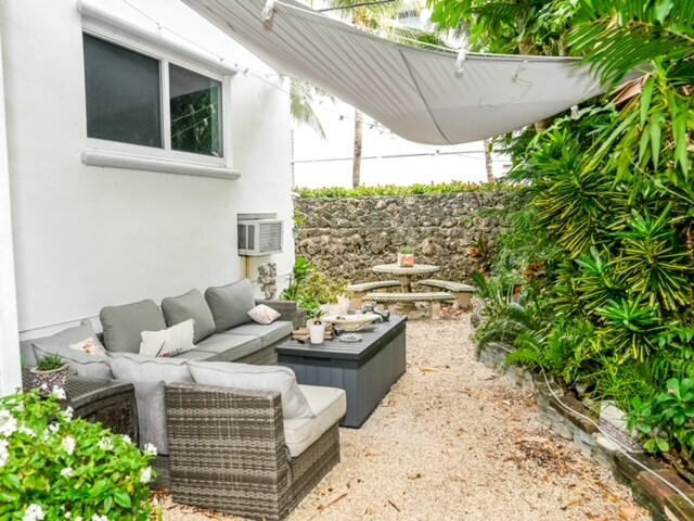 More Photos Of 1420 16th St, Miami Beach Apartments For Sale