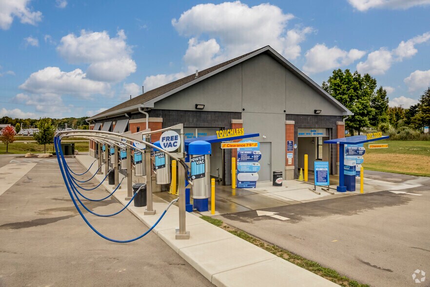 More Photos Of 3507 W Highland Rd, Milford Freestanding For Sale