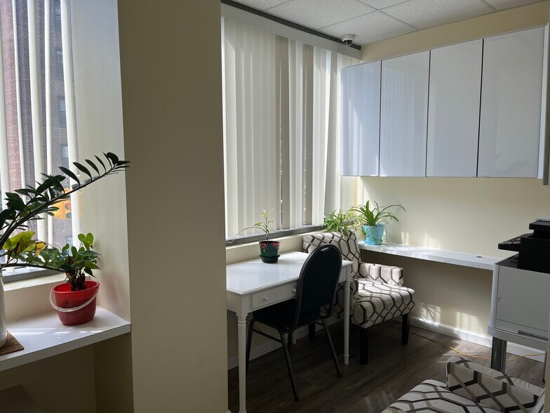 More Photos Of 42-33-42-37 Main St, Flushing Apartments For Sale