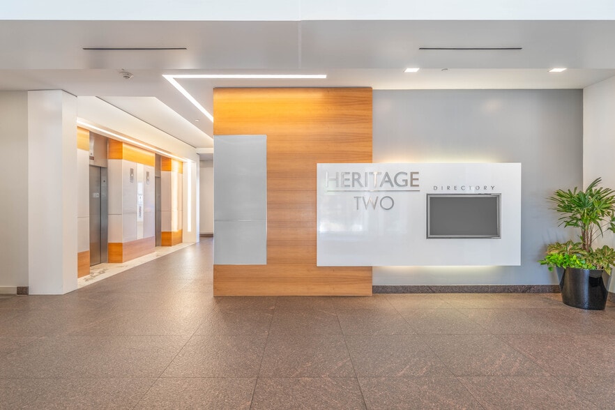 More Photos Of 5001 Lyndon B Johnson Fwy, Dallas Office For Lease