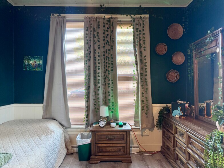 More Photos Of 1415 4th St, Fulton Storefront Retail Residential For Sale