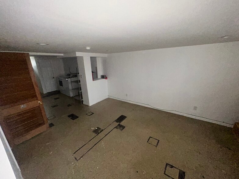 More Photos Of 4655 Benson St, Philadelphia Apartments For Sale