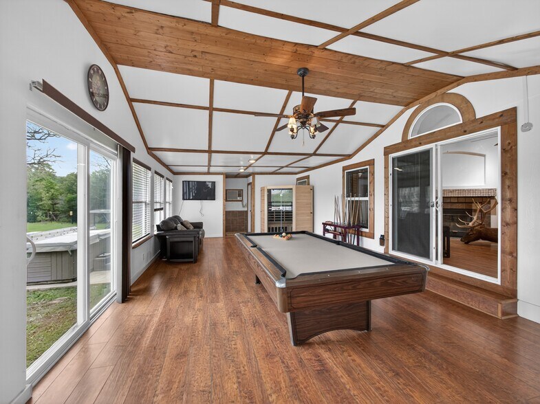 More Photos Of 279 Highline Dr, Bastrop Land For Sale