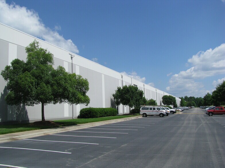 Primary Photo Of 2520-2528 S Tri-Center Blvd, Durham Unknown For Lease