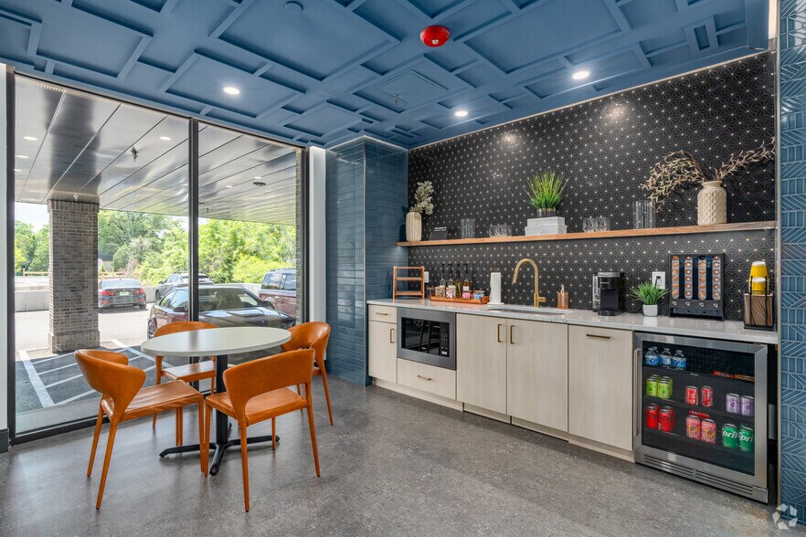 More Photos Of 144 N Main St, Dublin Coworking Space