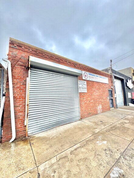 Primary Photo Of 1027-1029 S 3rd St, Philadelphia Warehouse For Lease