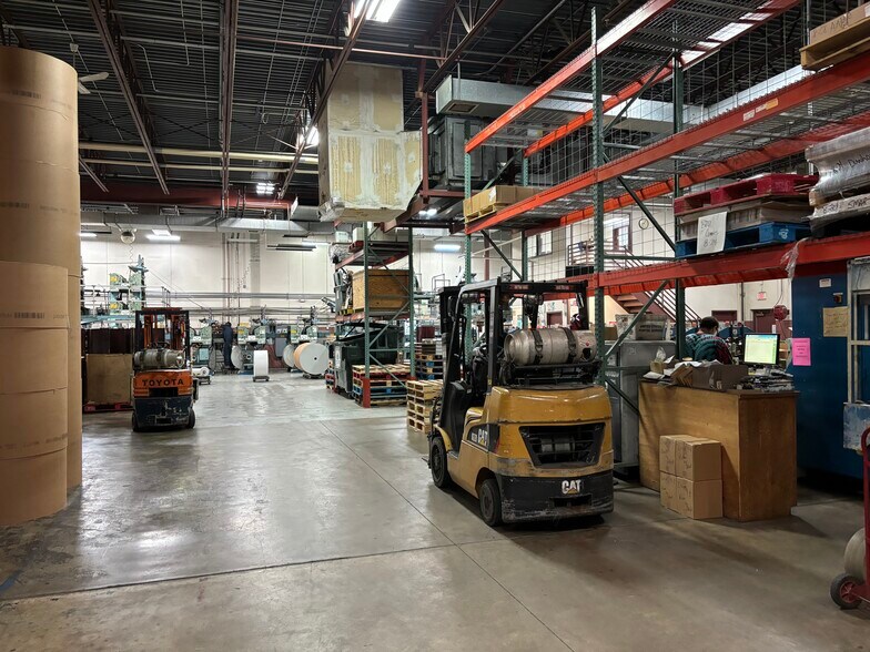 More Photos Of 506 James St, Brainerd Warehouse For Sale