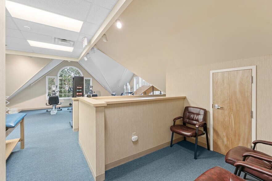 More Photos Of 17 Elm Ave, Hackensack Rehabilitation Center For Lease