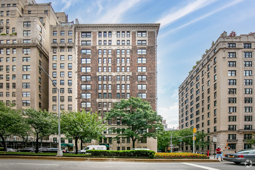 Primary Photo Of 885 Park Ave, New York Apartments For Sale