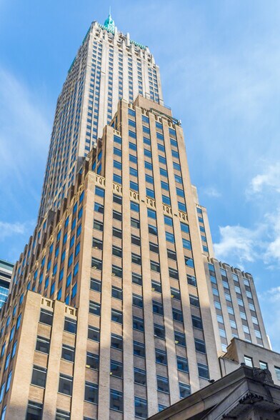 More Photos Of 40 Wall St, New York Coworking Space