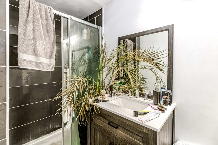 More Photos Of 354 Eva Av, Sudbury Apartments For Sale