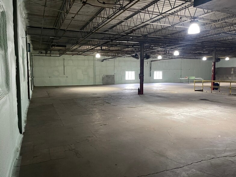 More Photos Of , Lincoln Industrial For Sale