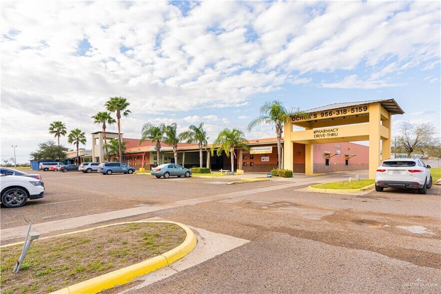 Primary Photo Of 301 Conquest, Edinburg Office For Sale