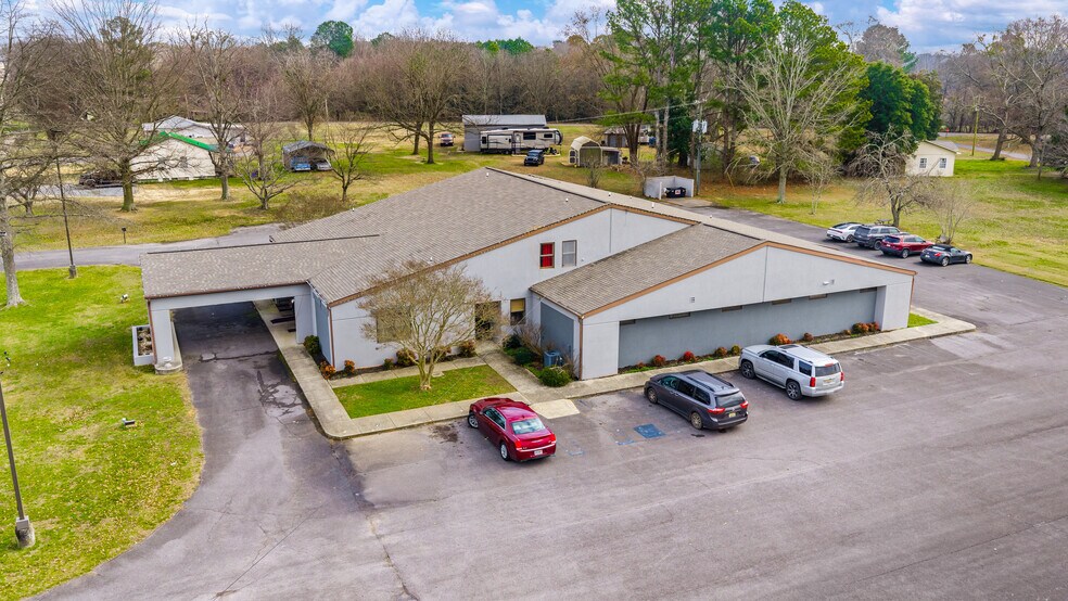 More Photos Of 15239 AL Highway 68, Crossville Medical For Sale