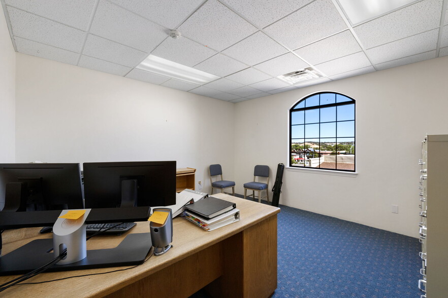 More Photos Of 221 N Marina St, Prescott Office For Lease