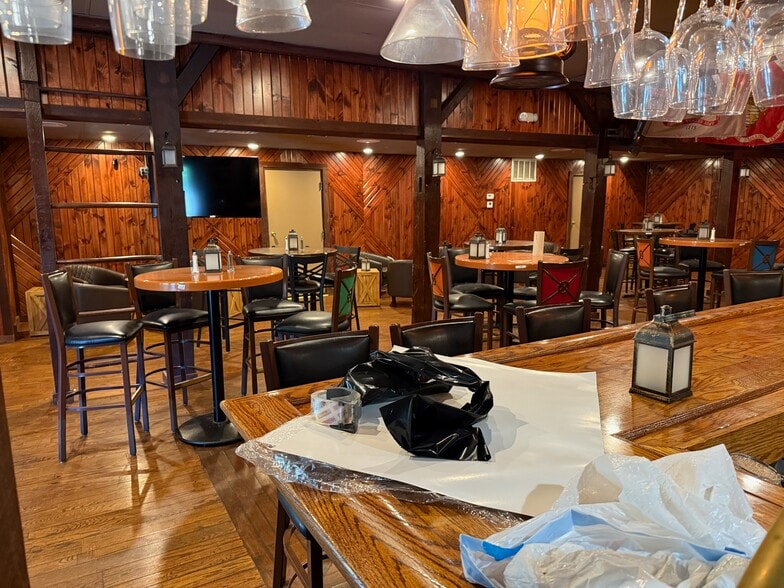 More Photos Of 42087 State Route 154, Lisbon Restaurant For Sale